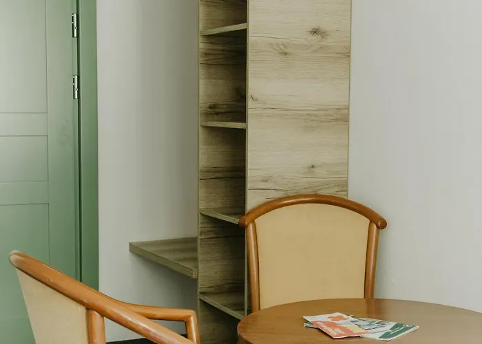 Schronisko Pttk Pod Muflonem *