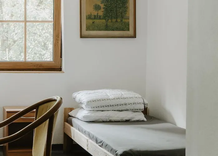 Schronisko Pttk Pod Muflonem * Duszniki Zdroj