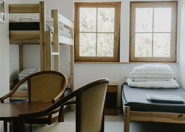 Hostel Schronisko Pttk Pod Muflonem